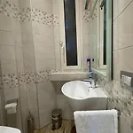 New One-bedroom With Terrace In The Nolo Area, Metro 1 Rovereto Stop Lejlighed *